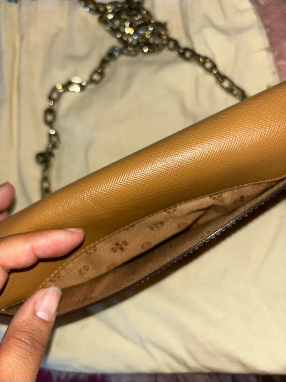 Tory Burch 💖wear scratches